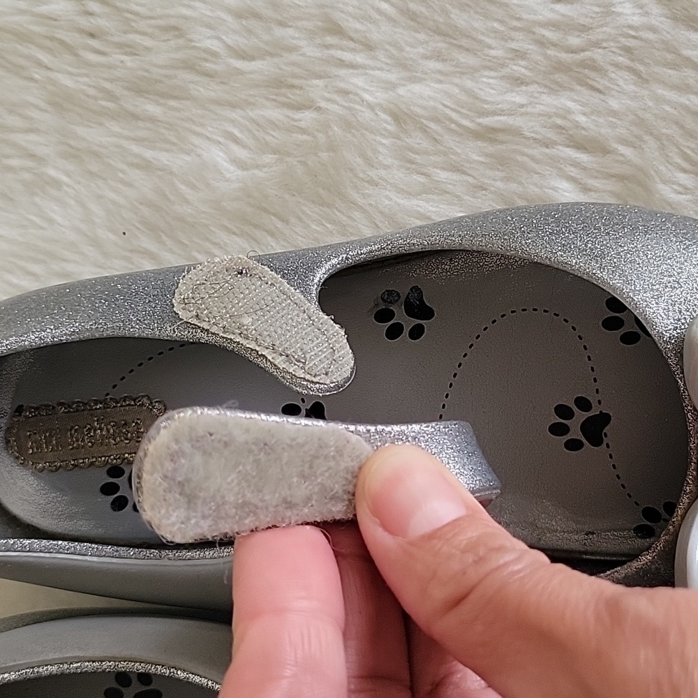 MINI MELISSA Jelly Silver Cat Shoes. Size 10 - Picture 8 of 12